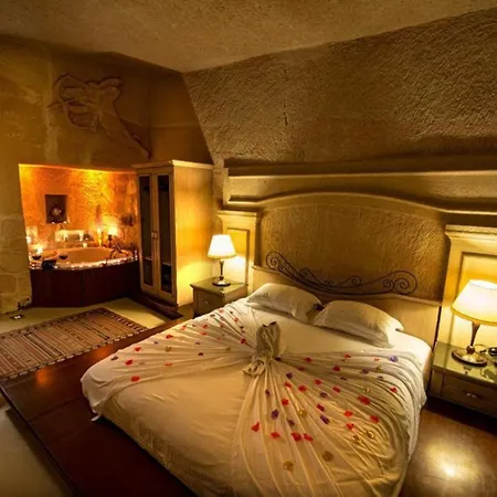Sunak Cave Hotel 4*