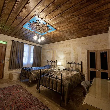 Sunak Cave Ургуп