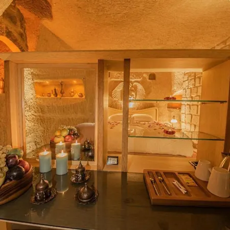 Hotel Sunak Cave