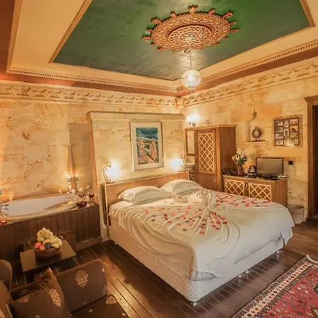 Sunak Cave * Ургуп